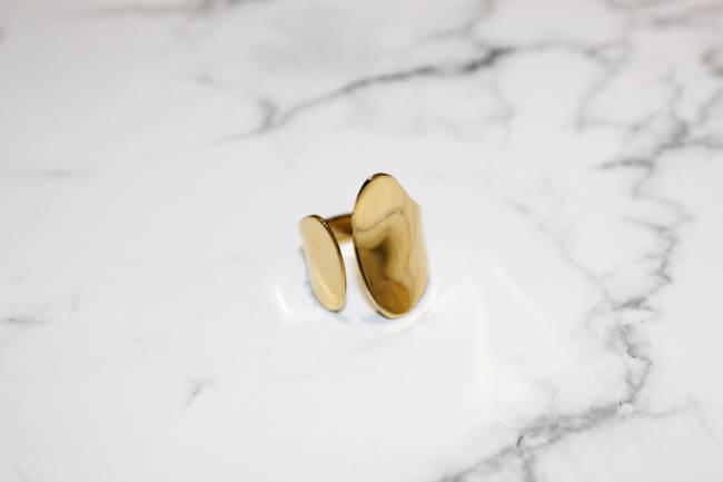 Eros Gold Ring